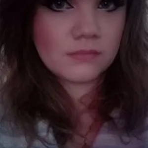 Julia9991 from bongacams