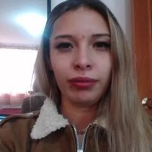 Julisex2021 from bongacams