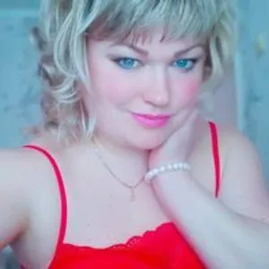 KEETRINA from bongacams