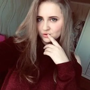 KIRA2196 from bongacams