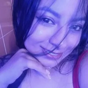 Kamala-Rouse from bongacams