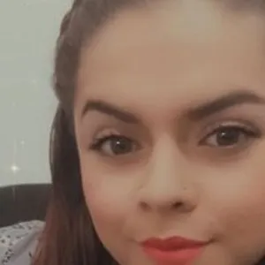 KarynaGomez from bongacams