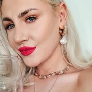 KatyaStevens's profile picture