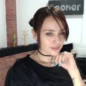 Kendal-Looner from bongacams