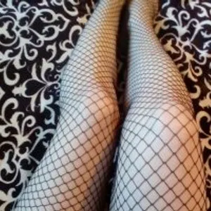 Kesha765 from bongacams