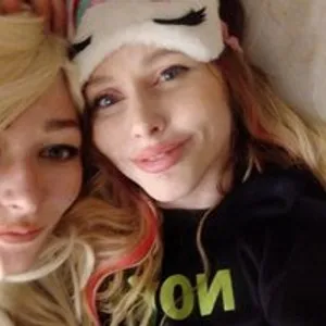 KinkyCats from bongacams