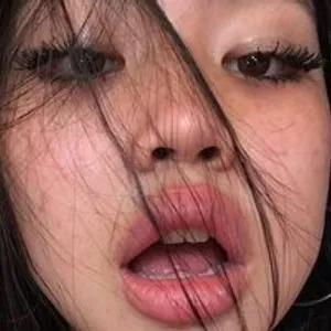 Kisikmyr69 from bongacams