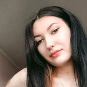 KrasivaiBulochka20 from bongacams