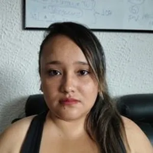 Krissbig-ass from bongacams