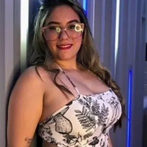 Krystalmoss from bongacams