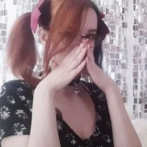 L1ttleLilith from bongacams