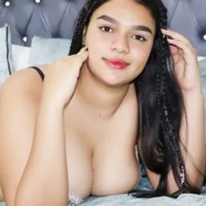 LIZZY-LOVE from bongacams