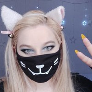 Lady-Holy's profile picture