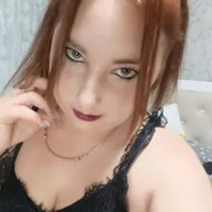 Lady-in-night from bongacams