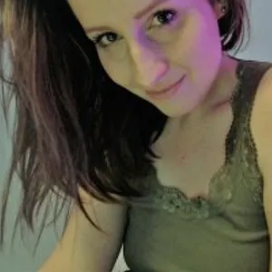 LaliAvril from bongacams