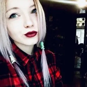 Lalulu from bongacams