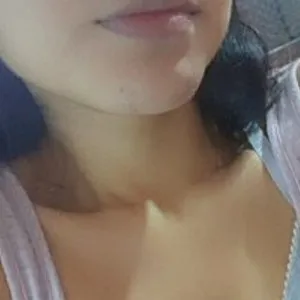 Latinbabiiii from bongacams