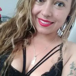 Lauren-Tattoo from bongacams