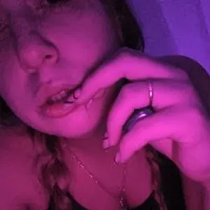 LekaAlena from bongacams