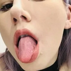 Lelya23a from bongacams