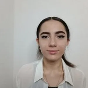 LeonaMolsi from bongacams