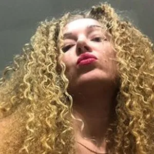 LeraMinty from bongacams