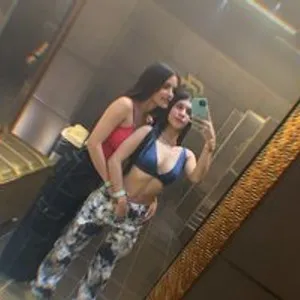 Lesbianbarbiie from bongacams