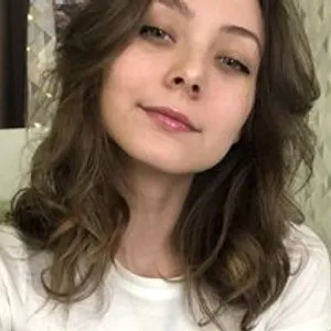 LeslieFletche from bongacams