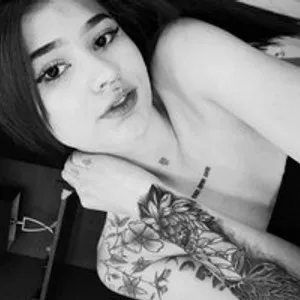 LettiHudson from bongacams