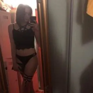 LexieLynn6 from bongacams