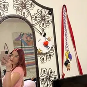 LiaEvansSex from bongacams