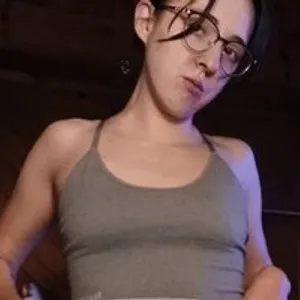 Lil-Jynx from bongacams