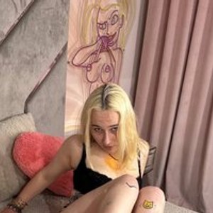 Camgirl is actually offline