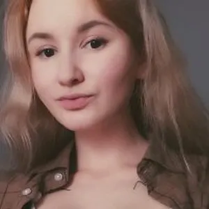 LilMacy from bongacams