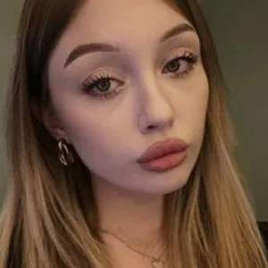 Lilbachka from bongacams