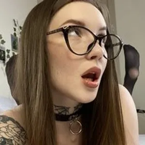 LilithsWhisper from bongacams