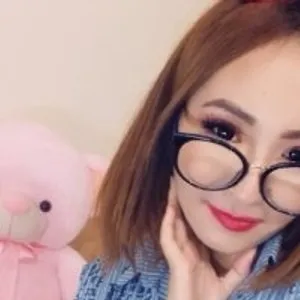 LillyWape from bongacams