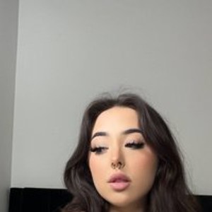 Visit Liloshroxy Room