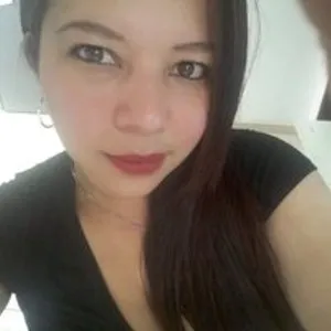 LilySexySquir from bongacams