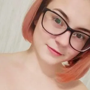 LisaFlower from bongacams