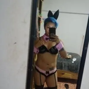 LittleRabbit1 from bongacams