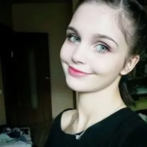 LolliMiss from bongacams