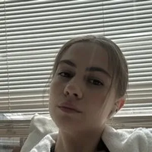 LollyTessa from bongacams