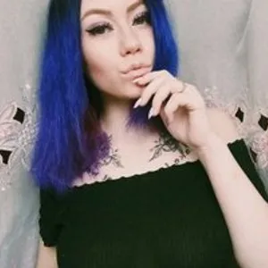 LouiseFarm from bongacams