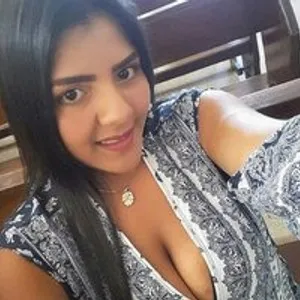 LuisaZapata from bongacams