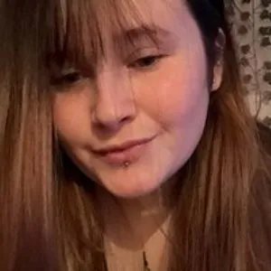 Maggie-Moll from bongacams