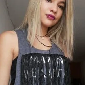 MarcieMillar from bongacams