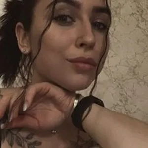 Mariam08 from bongacams