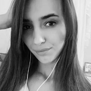 MarinaLopes from bongacams