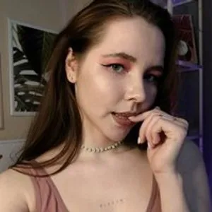 MarisaBiond from bongacams